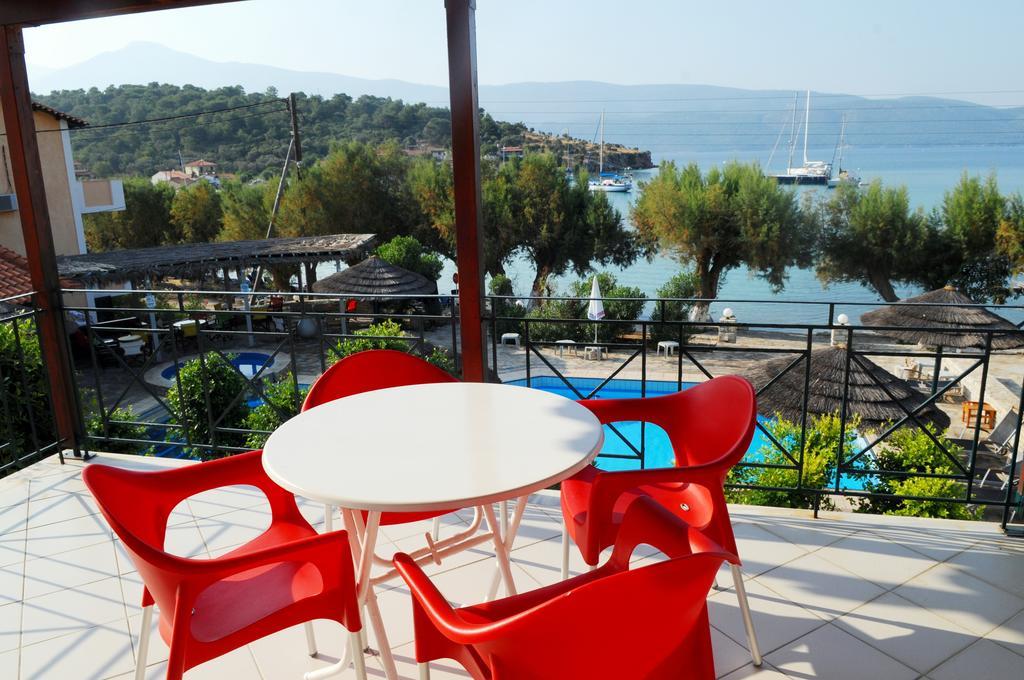 Posidonio Hotel Klima  Quarto foto