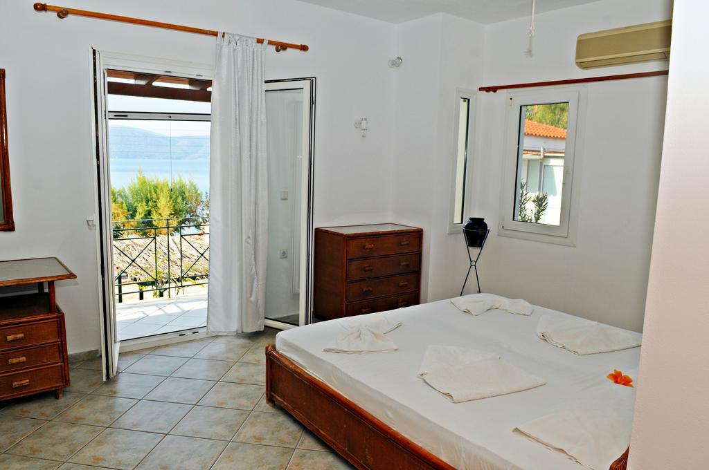 Posidonio Hotel Klima  Quarto foto